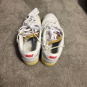 Nike off white dunk